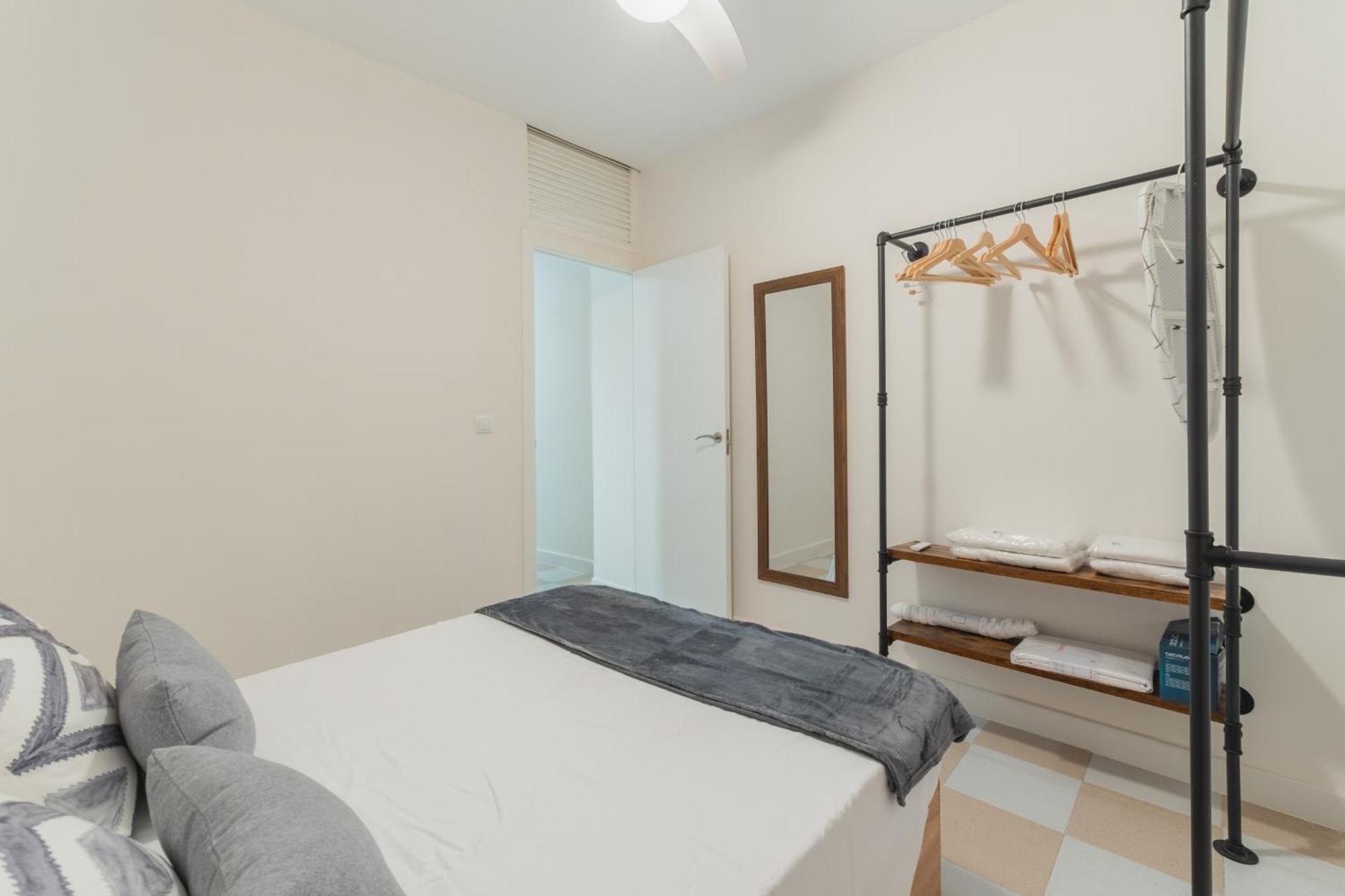 Luxe Apartment 1 In Рота Екстериор снимка