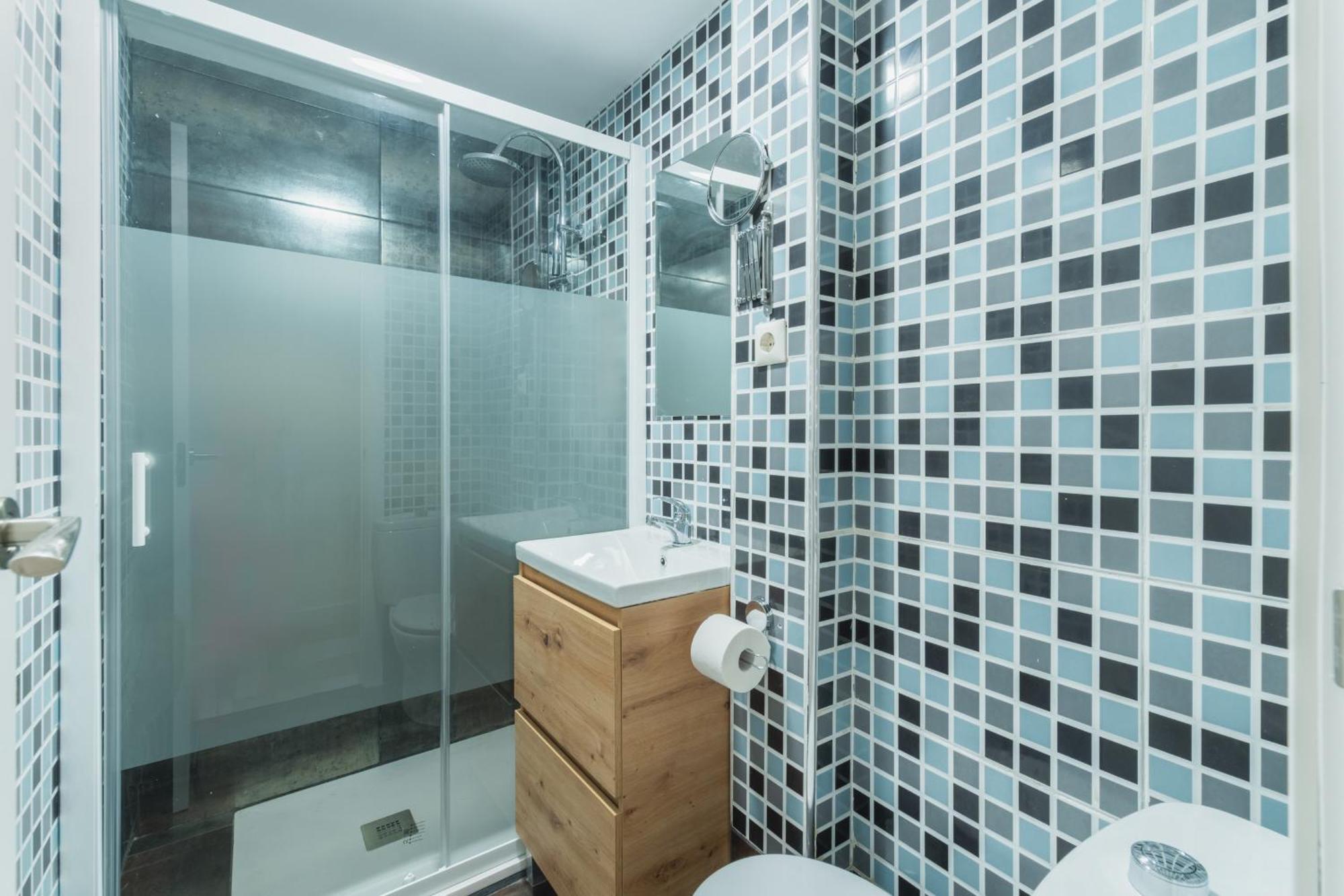 Luxe Apartment 1 In Рота Екстериор снимка